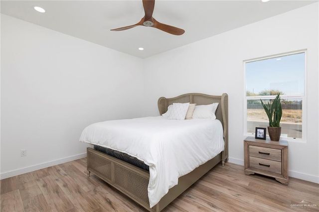 5831 N 44th Lane, Mcallen, TX 78504