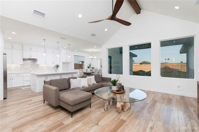 5831 N 44th Lane, Mcallen, TX 78504