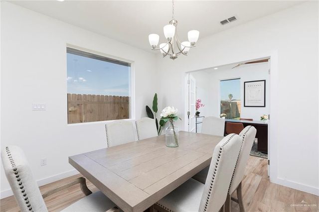 5831 N 44th Lane, Mcallen, TX 78504