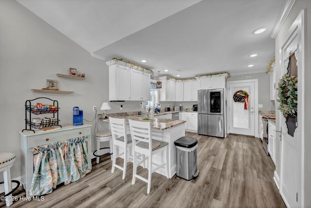 1497 E Boiling Spring Road, Southport, NC 28461