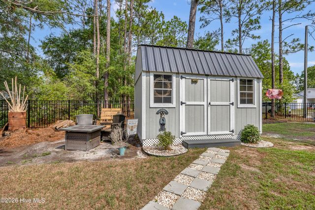 1497 E Boiling Spring Road, Southport, NC 28461