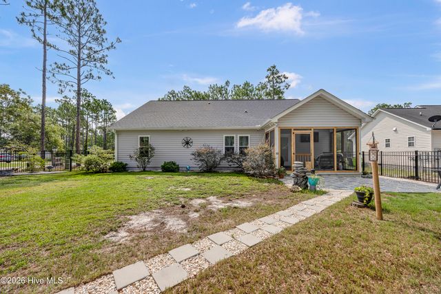 1497 E Boiling Spring Road, Southport, NC 28461