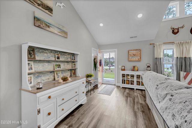 1497 E Boiling Spring Road, Southport, NC 28461