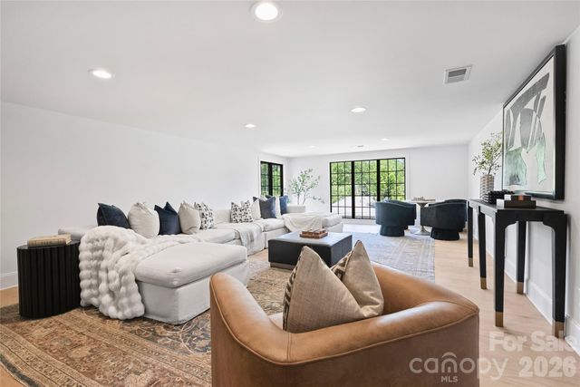 1205 Jersey Lane, Charlotte, NC 28209