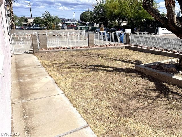 140 Elm Street, Henderson, NV 89015