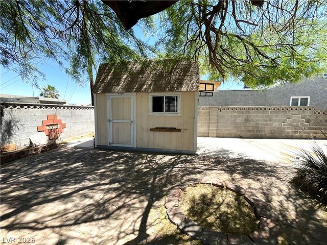 140 Elm Street, Henderson, NV 89015