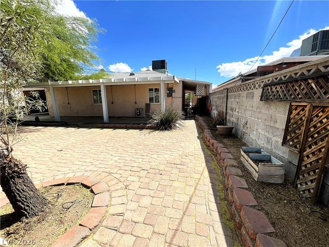 140 Elm Street, Henderson, NV 89015