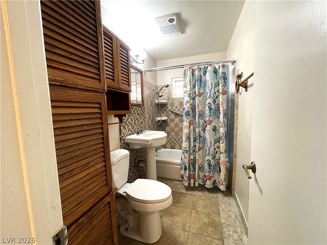 140 Elm Street, Henderson, NV 89015