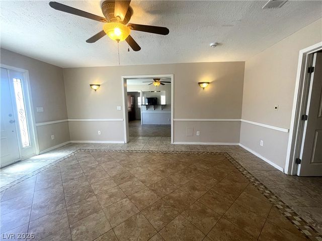 140 Elm Street, Henderson, NV 89015