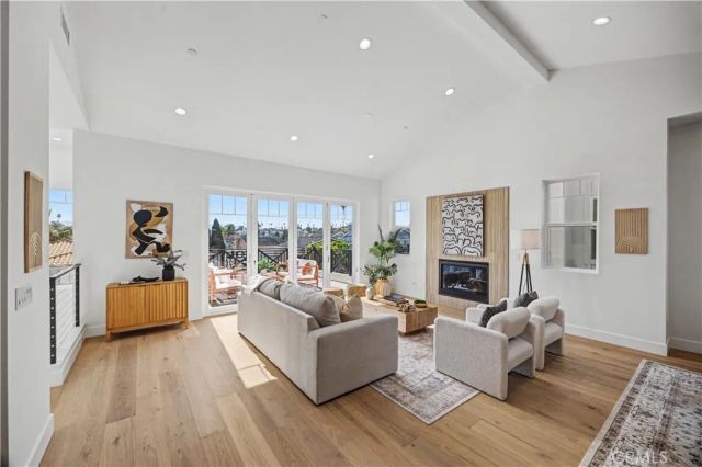 2205 Marshalfield A, Redondo Beach, CA 90278