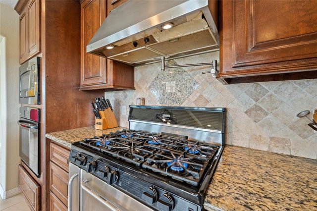 303 Winkler Street, Baytown, TX 77520