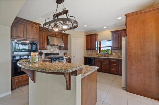 303 Winkler Street, Baytown, TX 77520