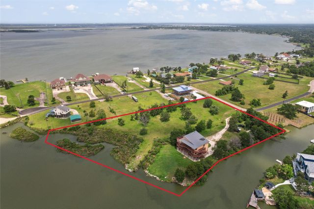 303 Winkler Street, Baytown, TX 77520