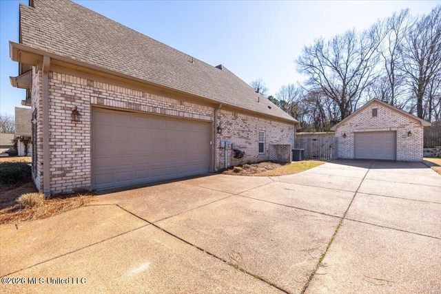 1757 Robertson Place Road, Hernando, MS 38632