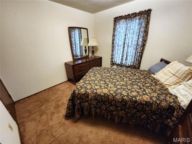 5120 BUENA Street, Granite City, IL 62040