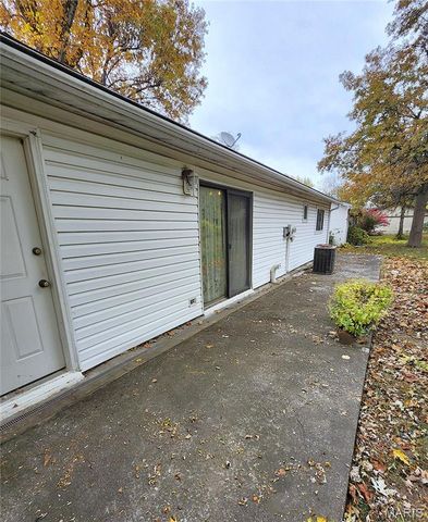 5120 BUENA Street, Granite City, IL 62040