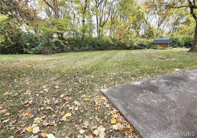 5120 BUENA Street, Granite City, IL 62040