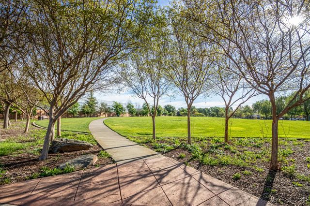 3080 Carmel Bay Rd, West Sacramento, CA 95691