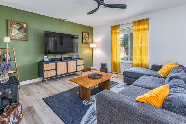 3080 Carmel Bay Rd, West Sacramento, CA 95691