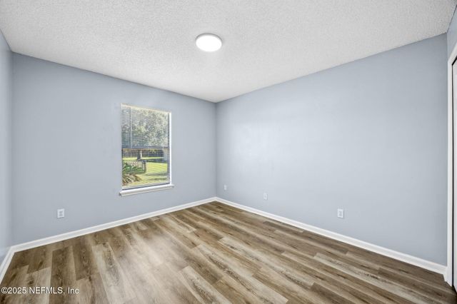 8047 BEAVER CREEK Drive, Jacksonville, FL 32210