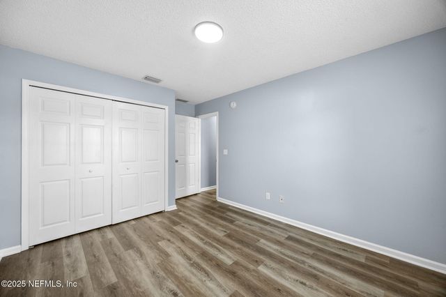 8047 BEAVER CREEK Drive, Jacksonville, FL 32210