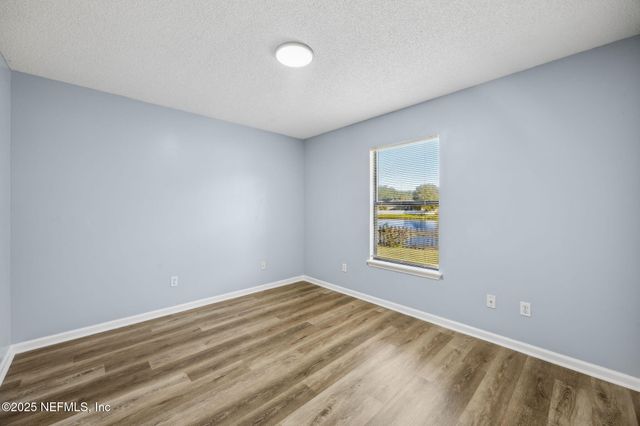 8047 BEAVER CREEK Drive, Jacksonville, FL 32210