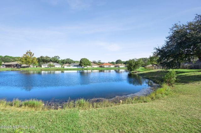 8047 BEAVER CREEK Drive, Jacksonville, FL 32210