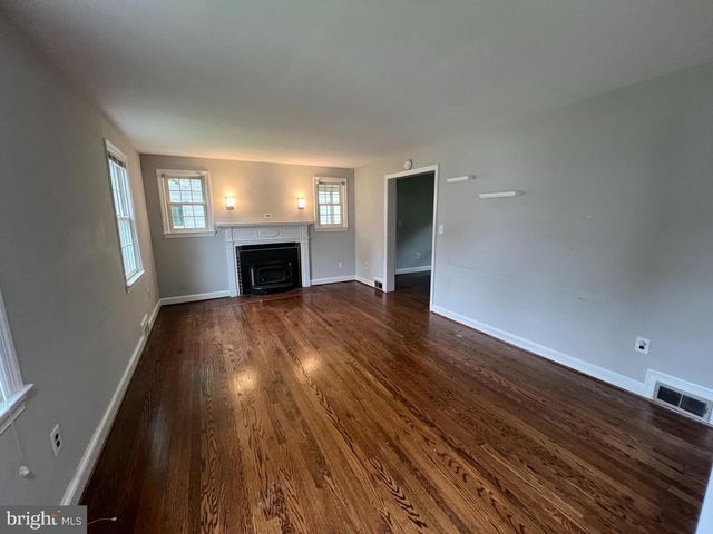 5140 15TH ST N, Arlington, VA 22205