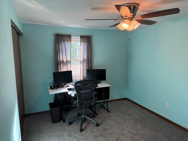 13137 E Crosset Hill Drive, Pickerington, OH 43147