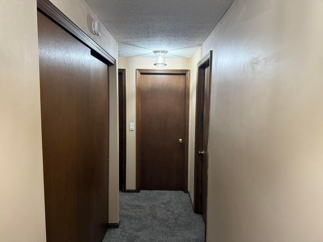 13137 E Crosset Hill Drive, Pickerington, OH 43147