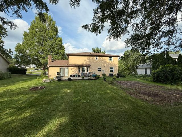 13137 E Crosset Hill Drive, Pickerington, OH 43147