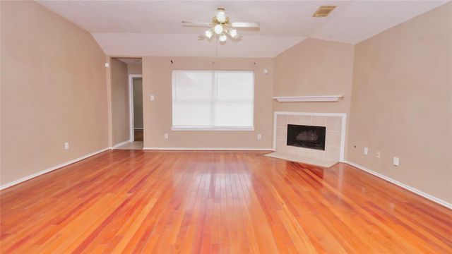 5105 Caprock Drive, Pearland, TX 77584