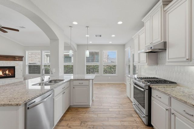 27245 Cyrus Ridge Lane, Magnolia, TX 77354