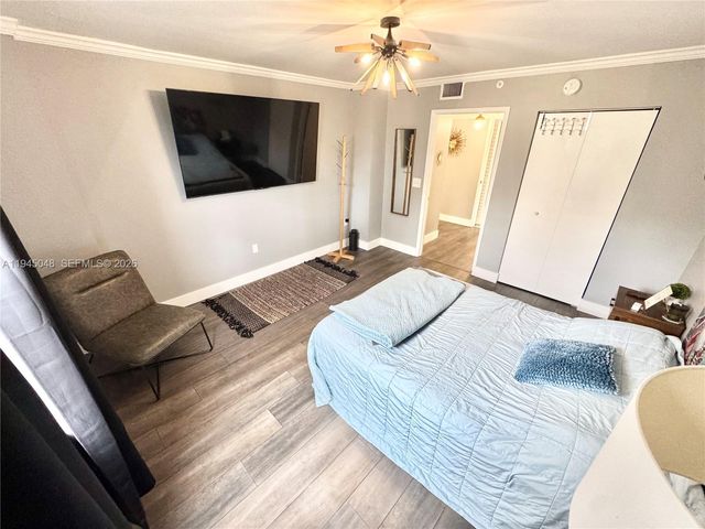 520 SE 5th Ave 2213, Fort Lauderdale, FL 33301