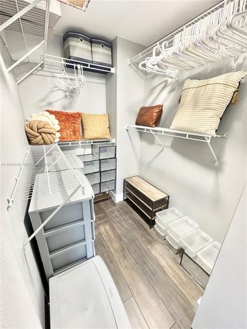 520 SE 5th Ave 2213, Fort Lauderdale, FL 33301