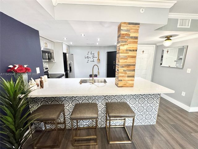 520 SE 5th Ave 2213, Fort Lauderdale, FL 33301