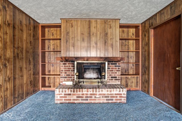 80 Center Lane, Mooresville, IN 46158