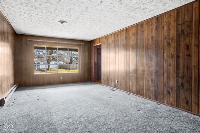 80 Center Lane, Mooresville, IN 46158