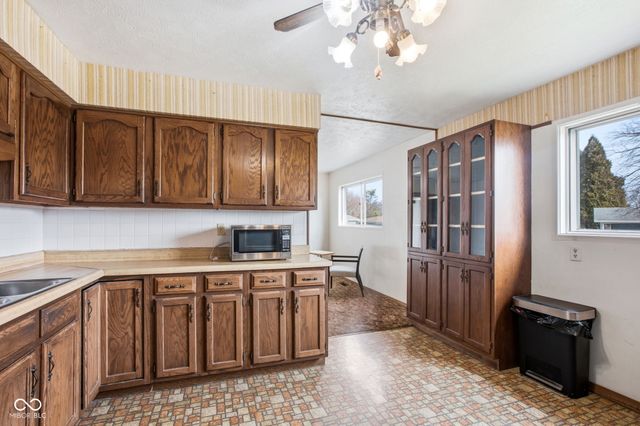 80 Center Lane, Mooresville, IN 46158