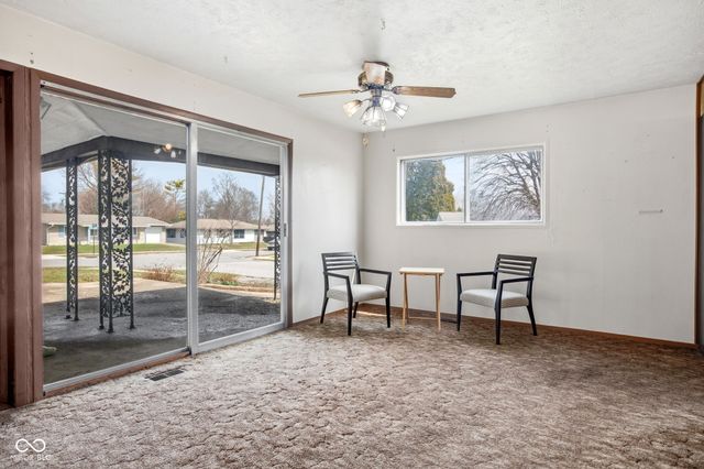 80 Center Lane, Mooresville, IN 46158