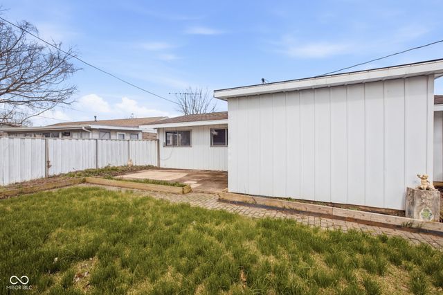 80 Center Lane, Mooresville, IN 46158