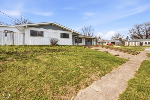 80 Center Lane, Mooresville, IN 46158