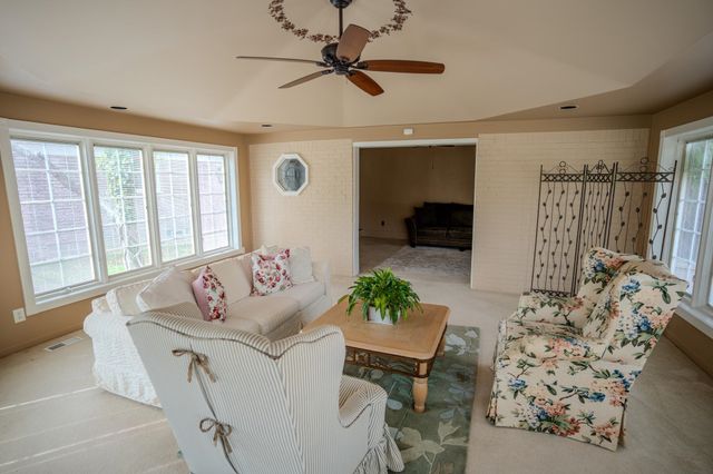 35604 Alta Vista Drive, Sterling Heights, MI 48312