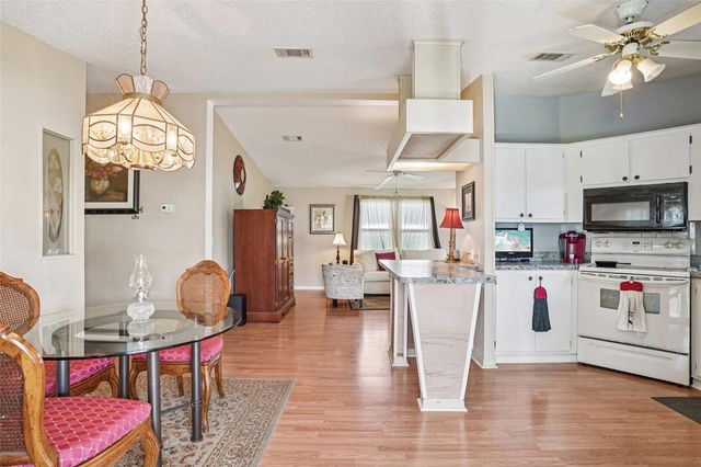 510 BONITA DRIVE, The Villages, FL 32159