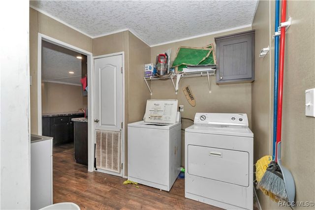 5860 SE 183rd Terrace, Ocklawaha, FL 32179