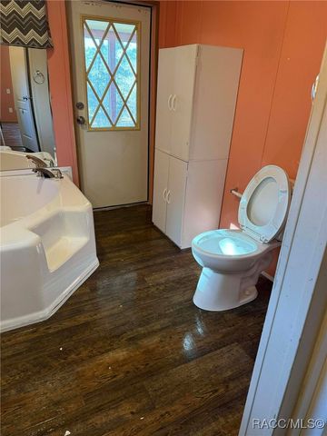 5860 SE 183rd Terrace, Ocklawaha, FL 32179