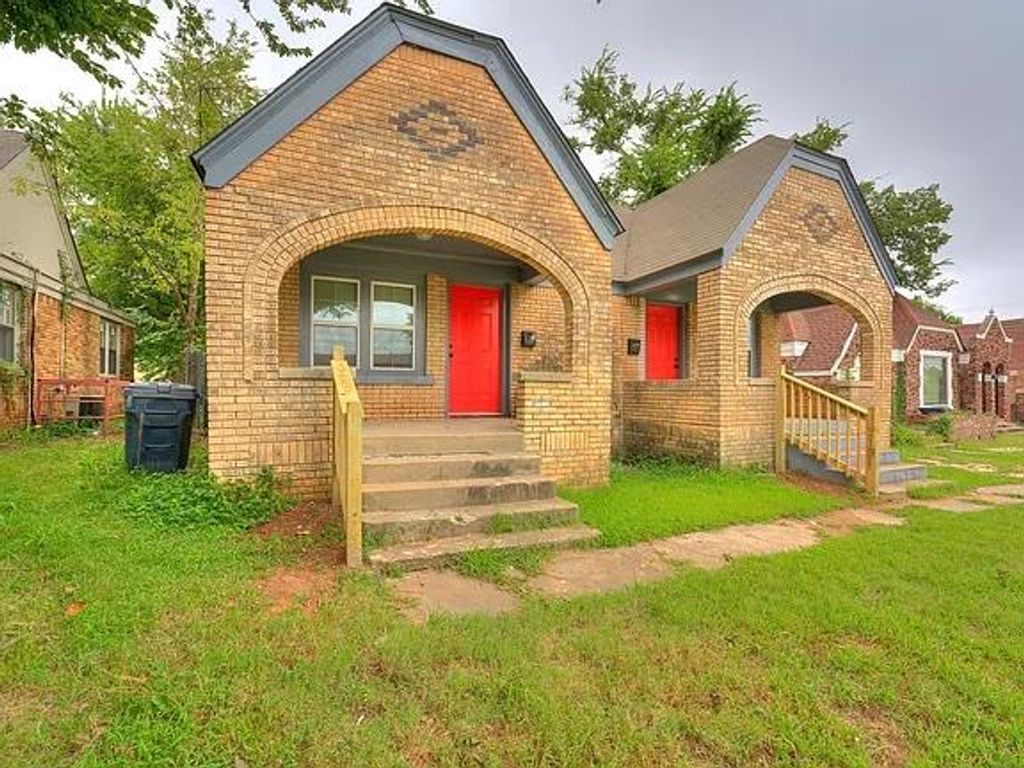 Image 2 of property listing at 2208 NE 22nd Street, Oklahoma City, OK 73111