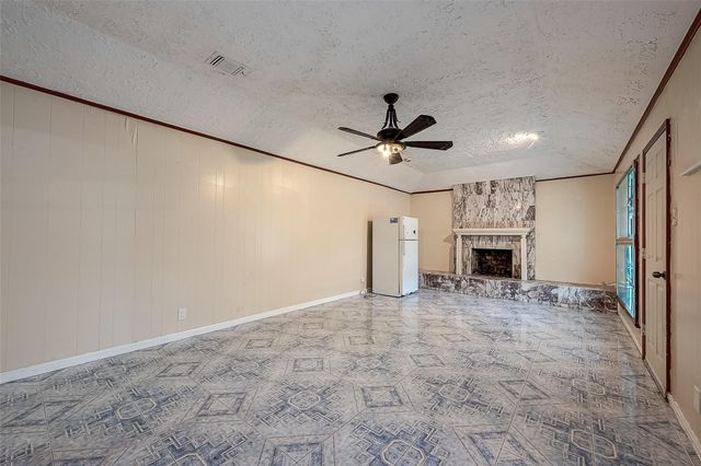 9318 Benning Drive, Houston, TX 77031