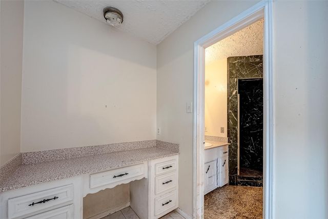 9318 Benning Drive, Houston, TX 77031