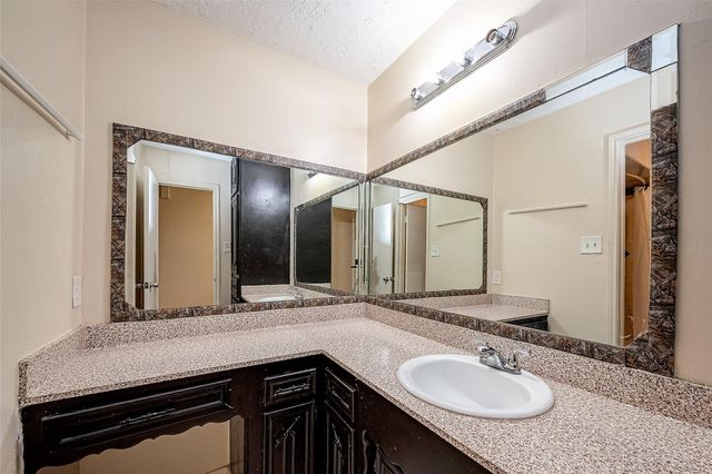 9318 Benning Drive, Houston, TX 77031